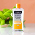 NEUTROGENA BLACKHEAD ELIMINATING CLEANSING LOTION 200ML - Image 2